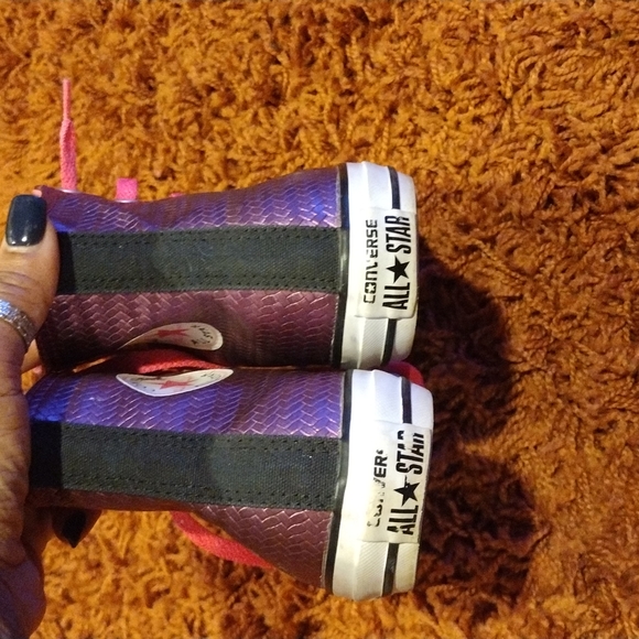 Pink Shimmer Converse Sneakers - Picture 4 of 6